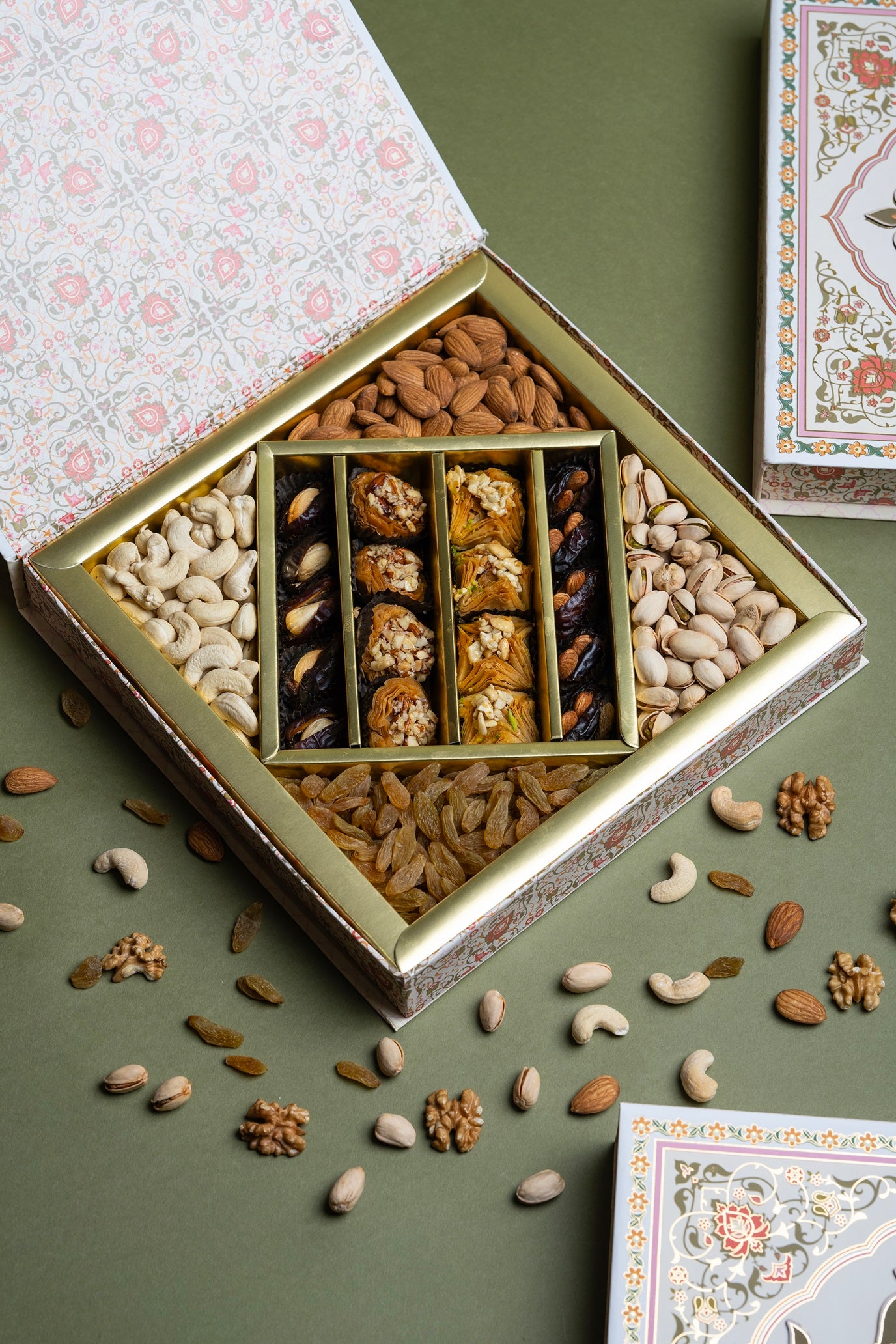 Dry Fruit Box