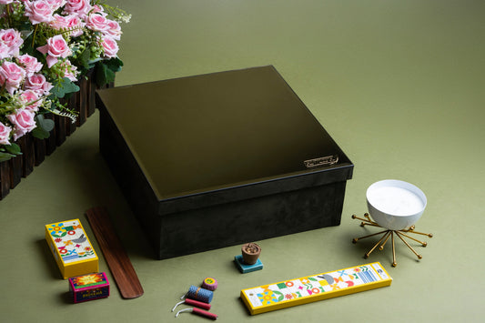Glass Top Box Hamper